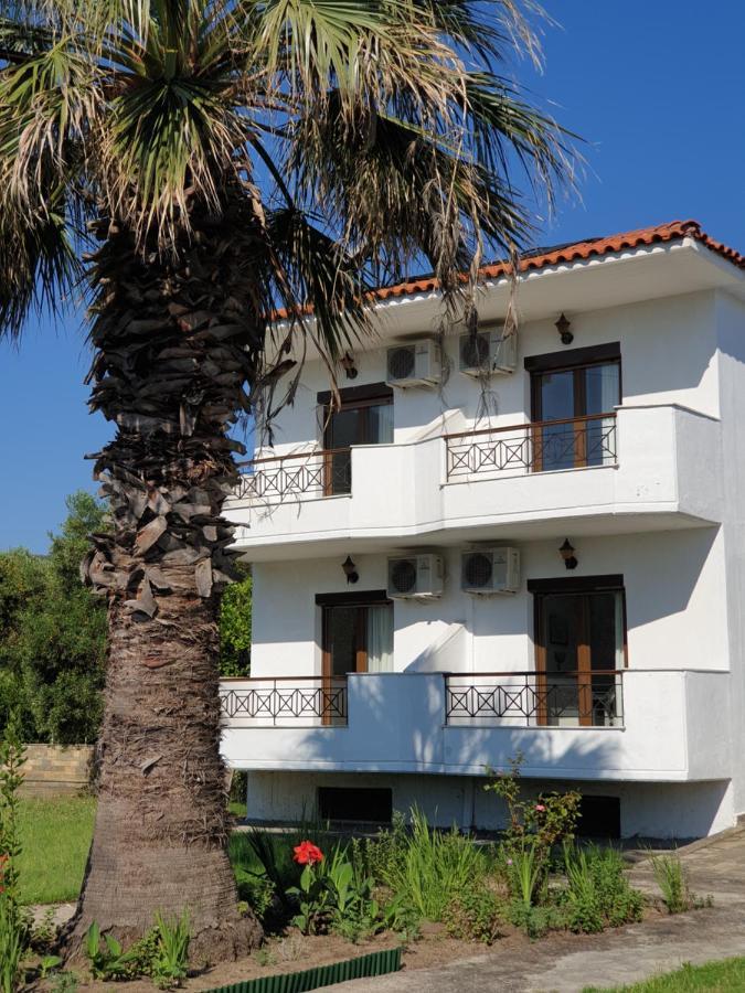 Hotel Ermioni Kalamítsion Exterior foto